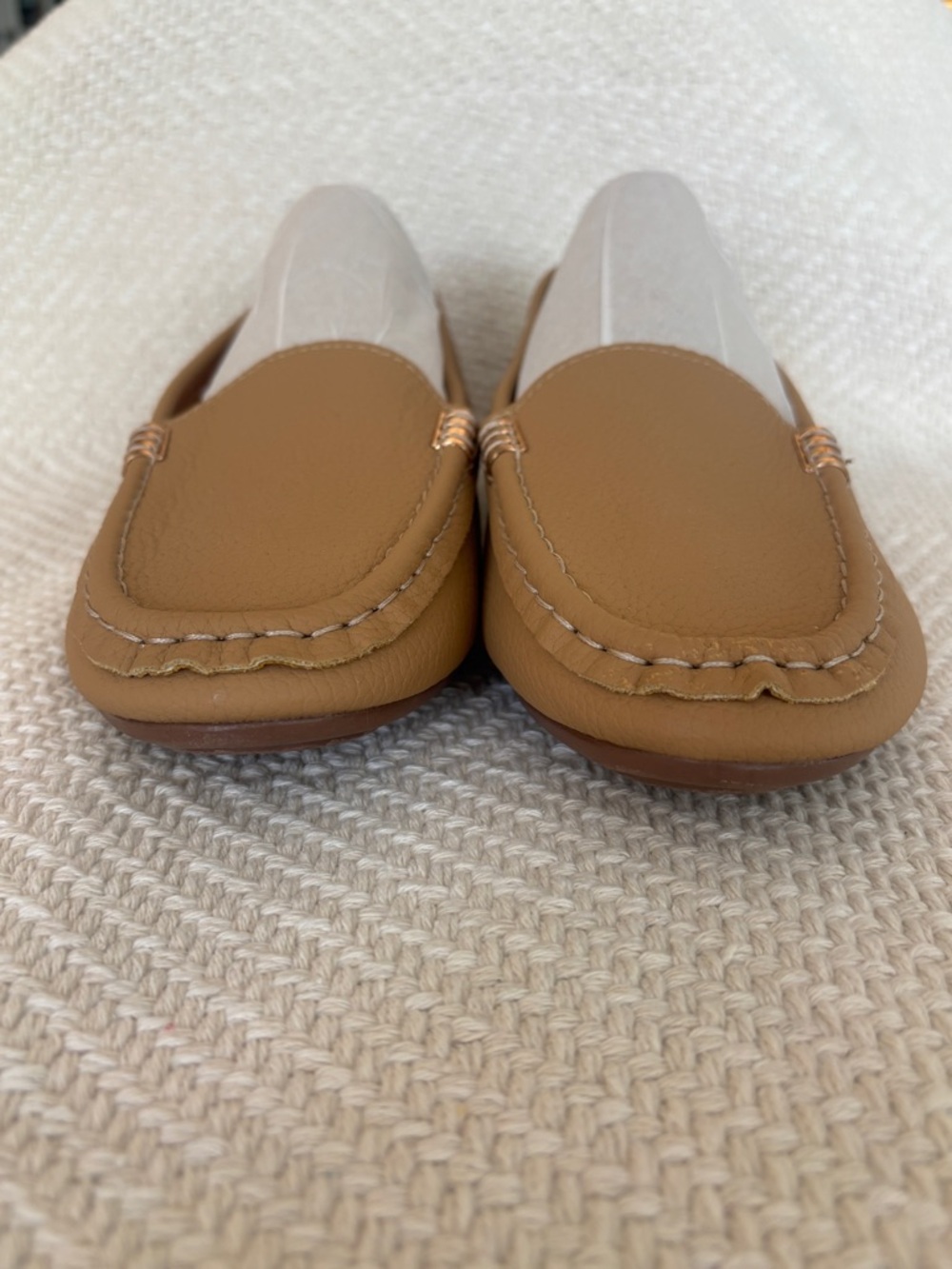 ClassicNeutral Tone Faux Leather Loafers 42 Tan - Picture 2 of 7
